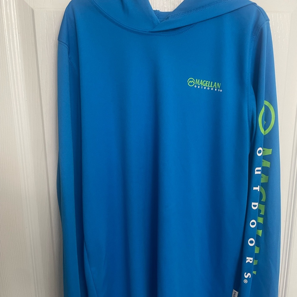 Magellan Outdoors Blue Moisture-Wicking Shirt